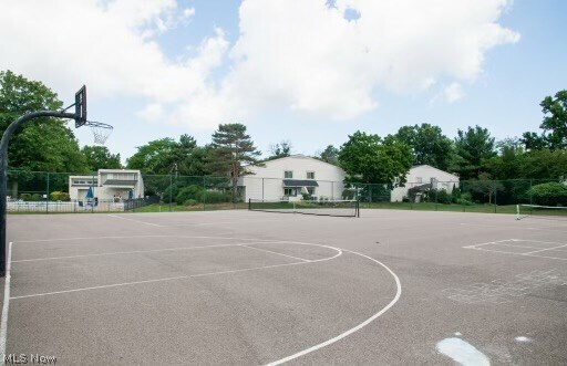 Building Photo - 2959 S Bay Dr