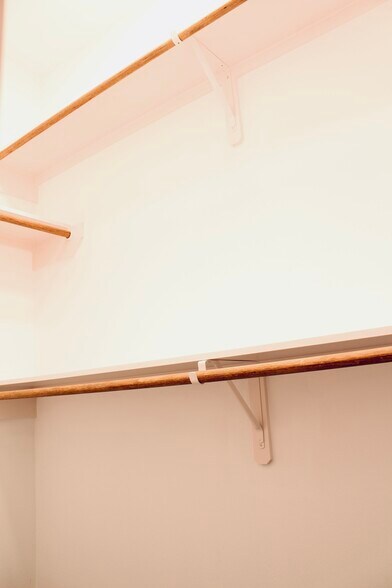 Building Photo - 12204 Hairston Cir