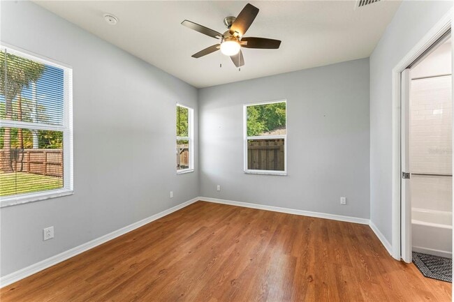 Building Photo - 4011 W El Prado Blvd