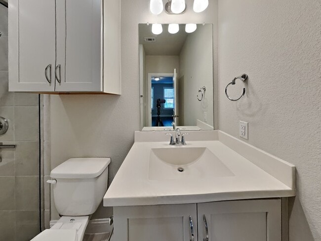 Building Photo - 1181 Tea Olive Ln