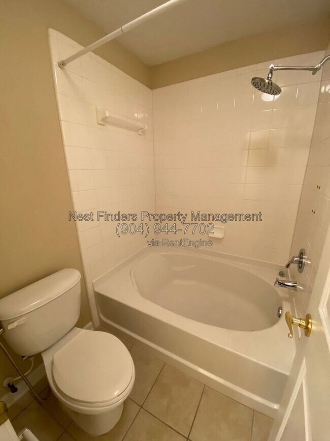 Building Photo - 10200 Belle Rive Blvd