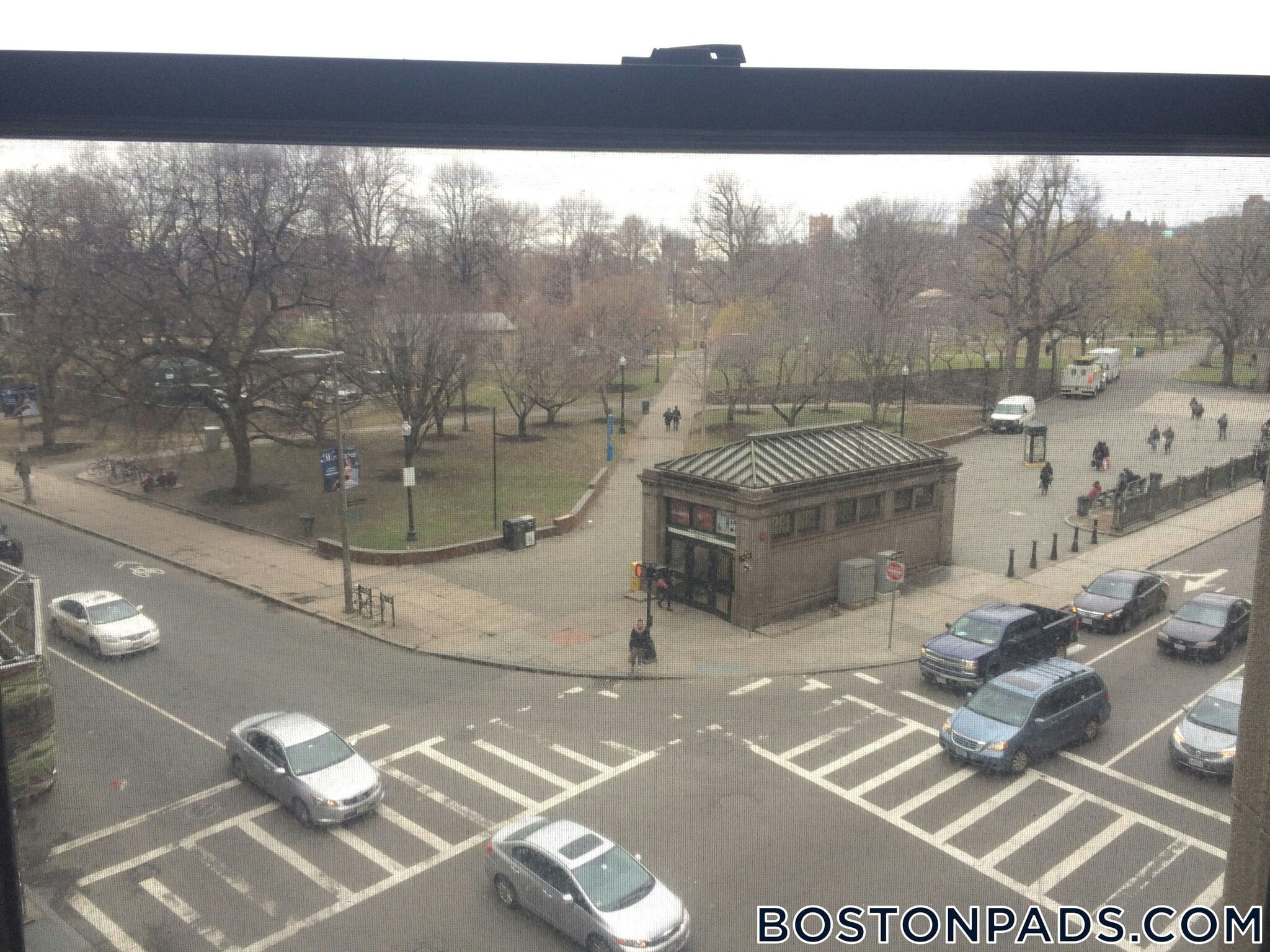 Building Photo - 62 Boylston St