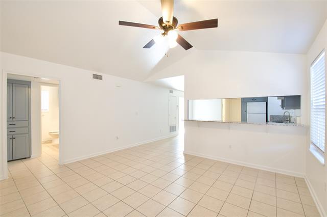 Building Photo - 1120 Holt Ave