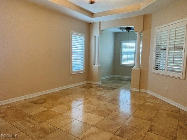 Building Photo - 12500 Fairmont Dr