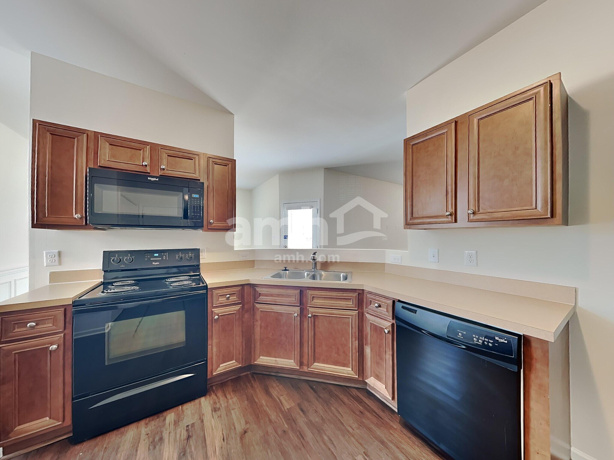 Building Photo - 2321 King Malcolm Ln