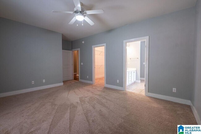 Building Photo - 216 Chesser Way