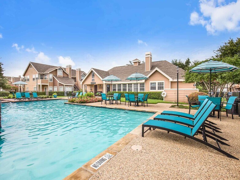 Highlands of Valley Ranch 9500 Valley Ranch Pky E Irving TX 75063