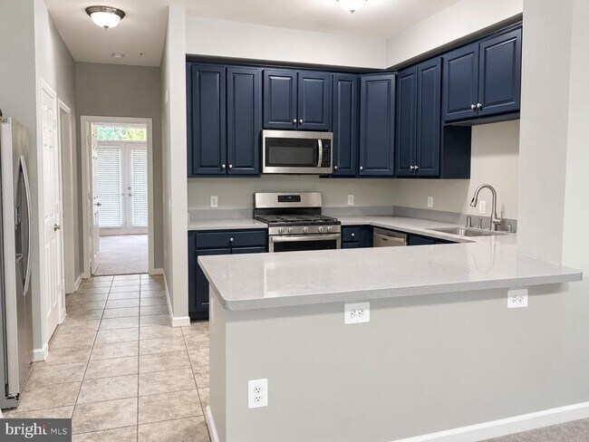 Building Photo - 1820 Cedar Cove Way