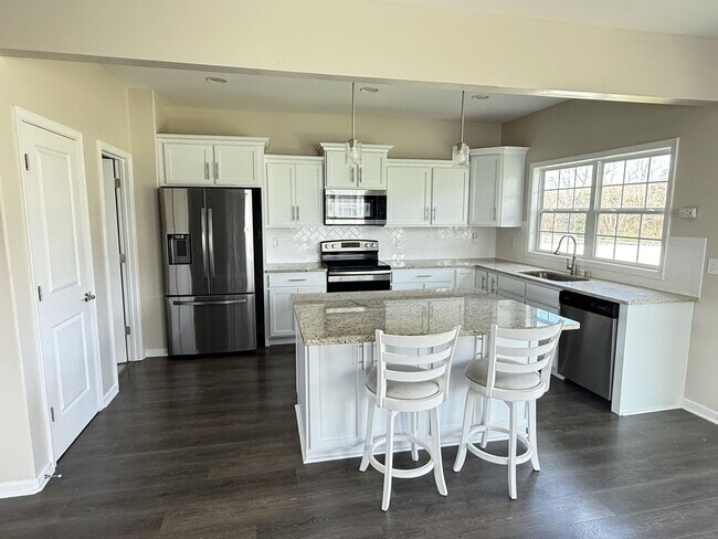 Building Photo - 7211 Weatherstone Blvd