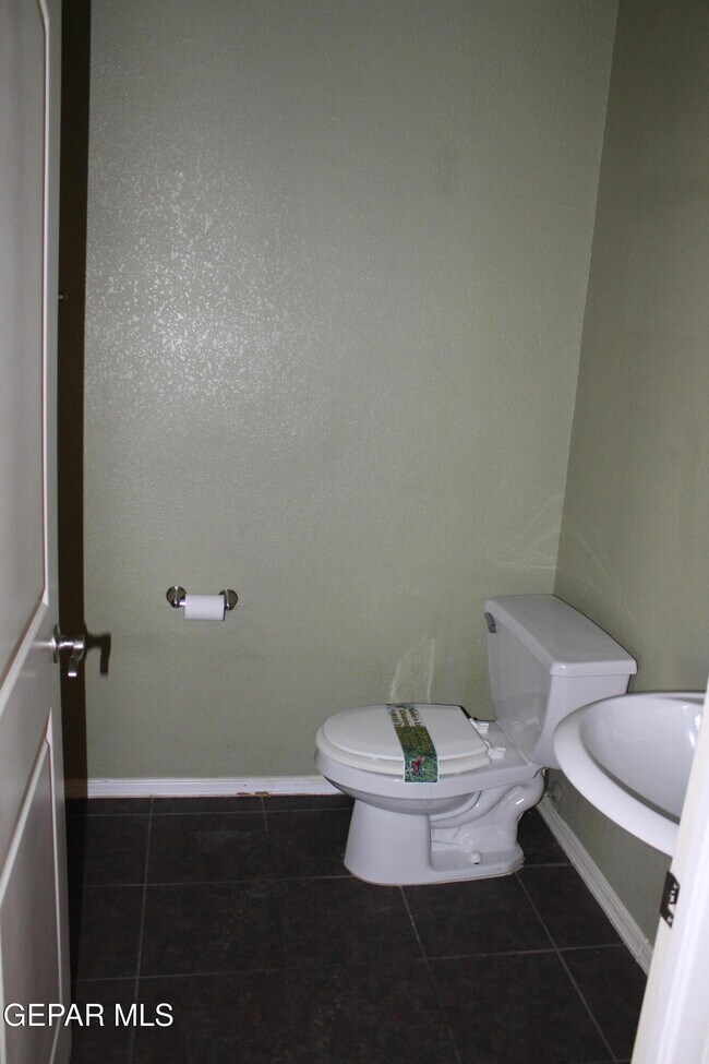 Building Photo - 4056 Tibuni Pl