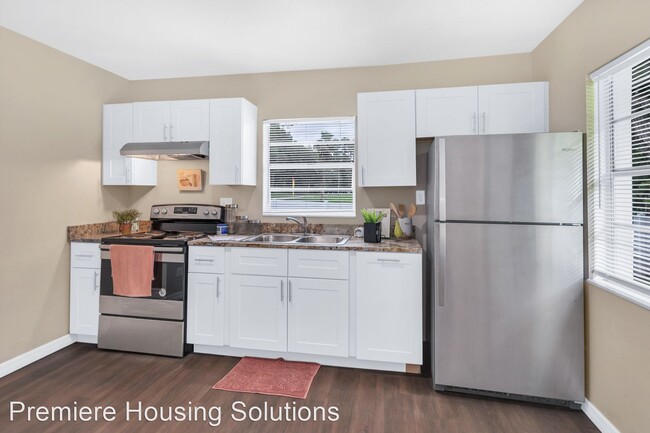 Building Photo - 2 br, 1 bath House - 301 Union Street