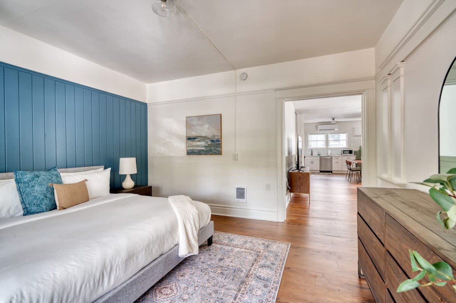 Building Photo - 1036 SE 12th Ave