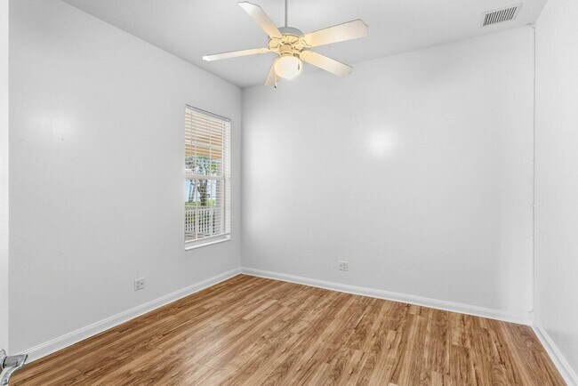 Building Photo - 8033 Kaliko Ln