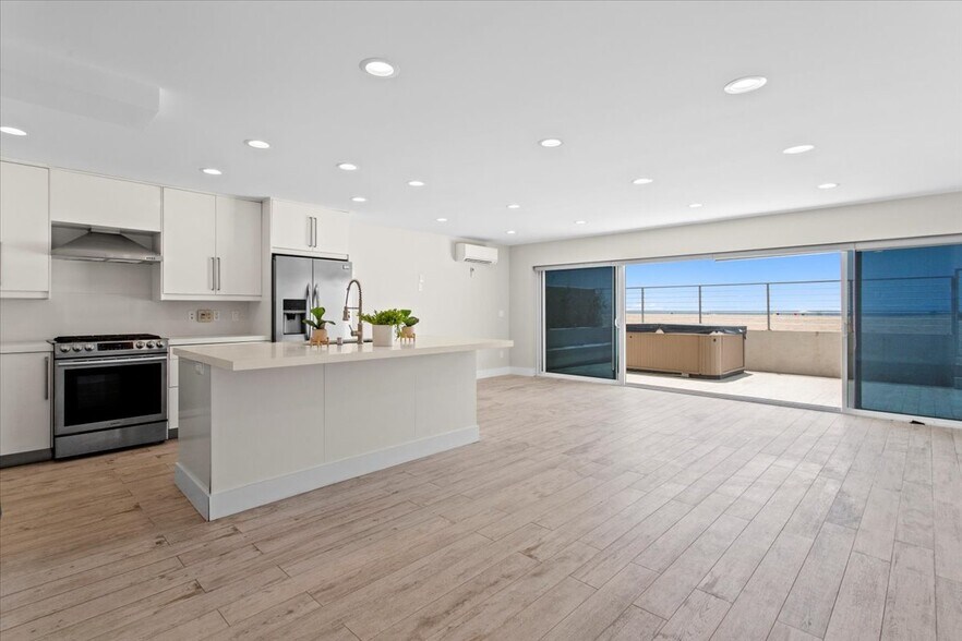 Building Photo - 6955 Trolleyway