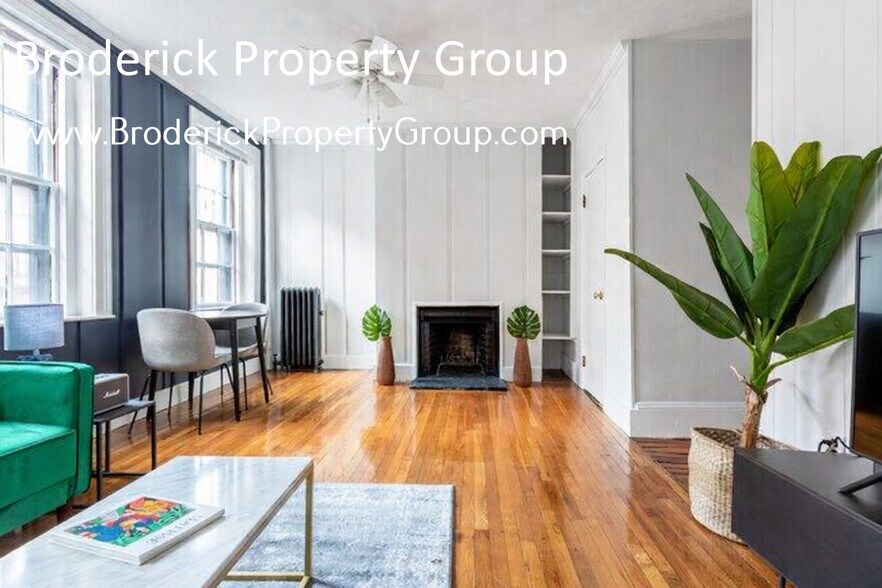 Building Photo - 83 Myrtle St