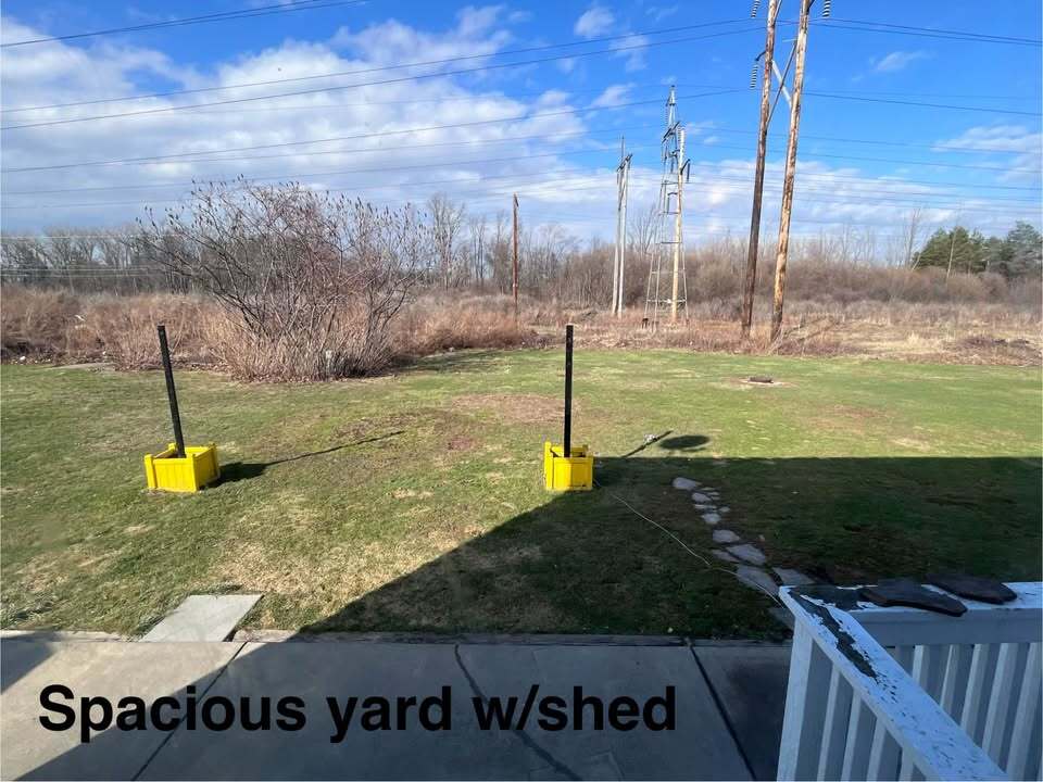 Building Photo - 5757 Glendale Dr