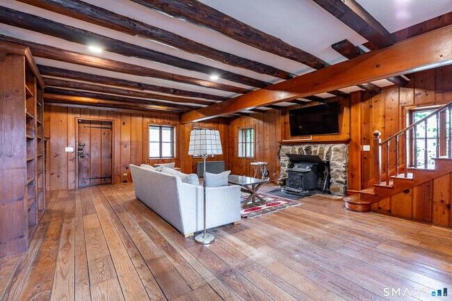 Building Photo - 48 Keeler Rd