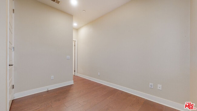 Building Photo - 6752 Gill Way