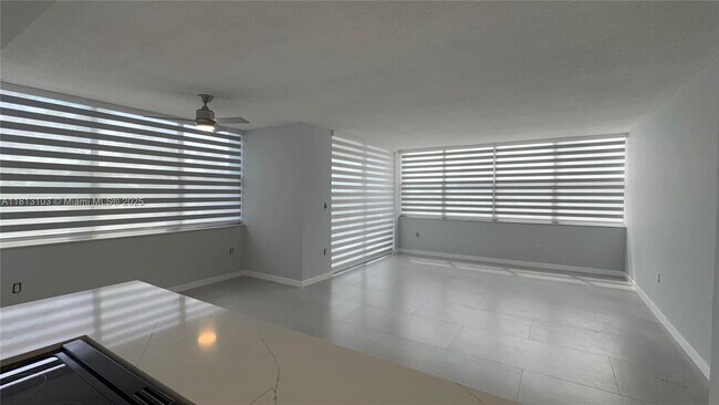 Building Photo - 1300 NE Miami Gardens Dr