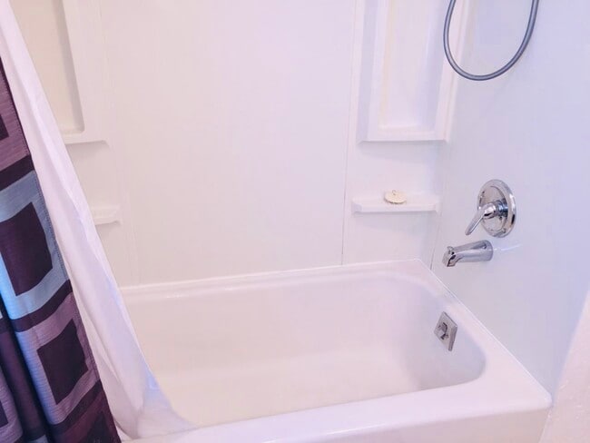 Bathroom - 3025 Crescent Ave