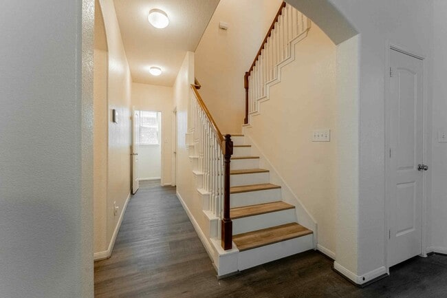 Building Photo - 20219 Weeping Pine Way