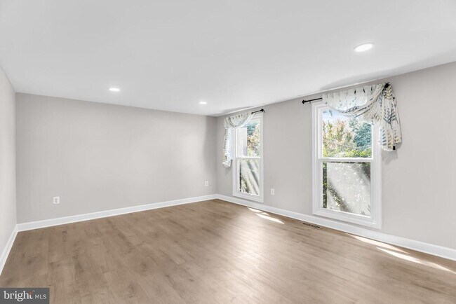 Building Photo - 3204 Lock Gate Ct