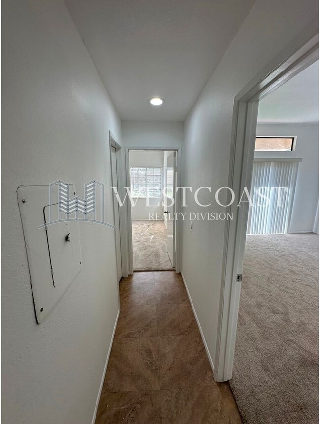 Building Photo - Beautiful Two-Story 3 Bed, 2 Bath Home in Calavera Hills Villas Community in Carlsbad