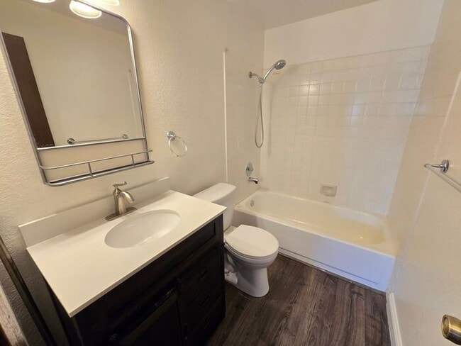 Building Photo - Cozy Home in Northwest Reno Conveniently Located!