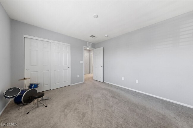 Building Photo - 3854 E Stadium Ave
