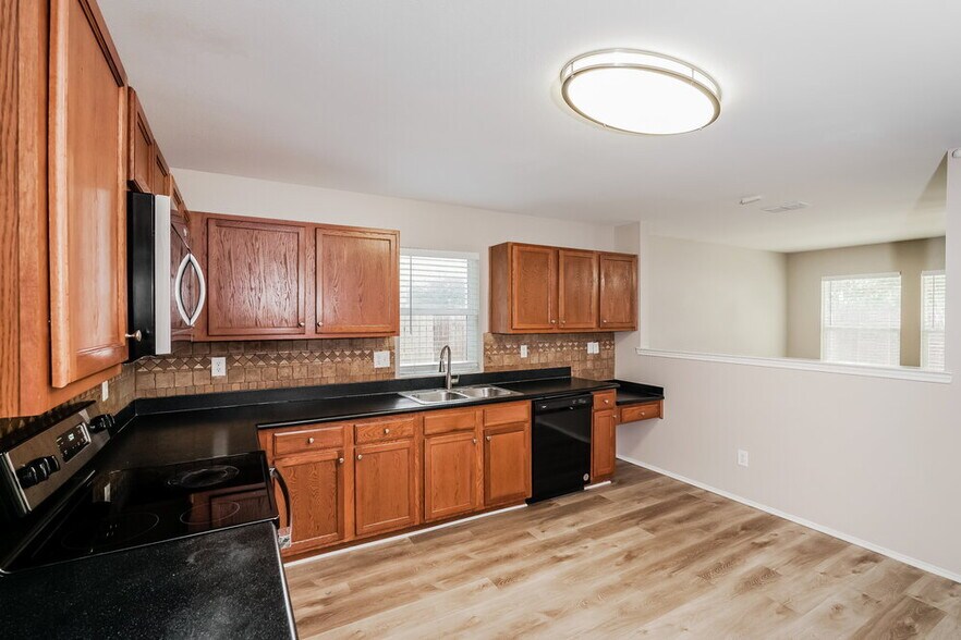 Building Photo - 4549 Lacebark Ln