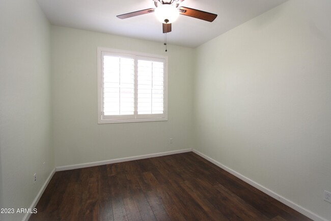 Building Photo - 4936 S Twinleaf Dr