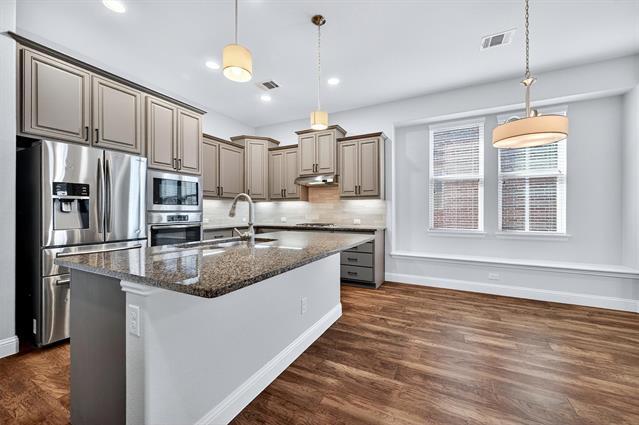 Building Photo - 2303 Knox Way