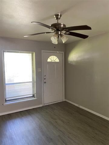 Building Photo - 7924 Silverdale Dr