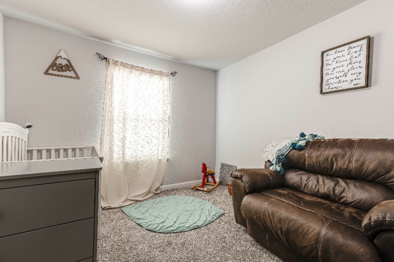 Building Photo - 7919 Deepwell Dr