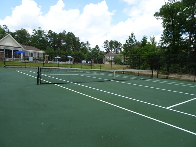 Building Photo - 3 bed condo with a golf course view in Bra...