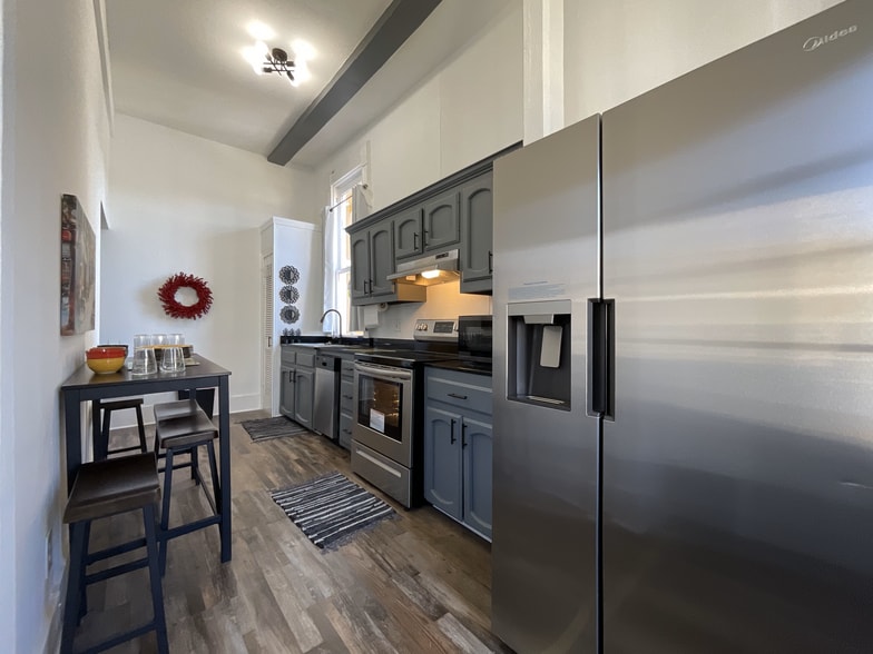 Kitchen - 1116 Main St