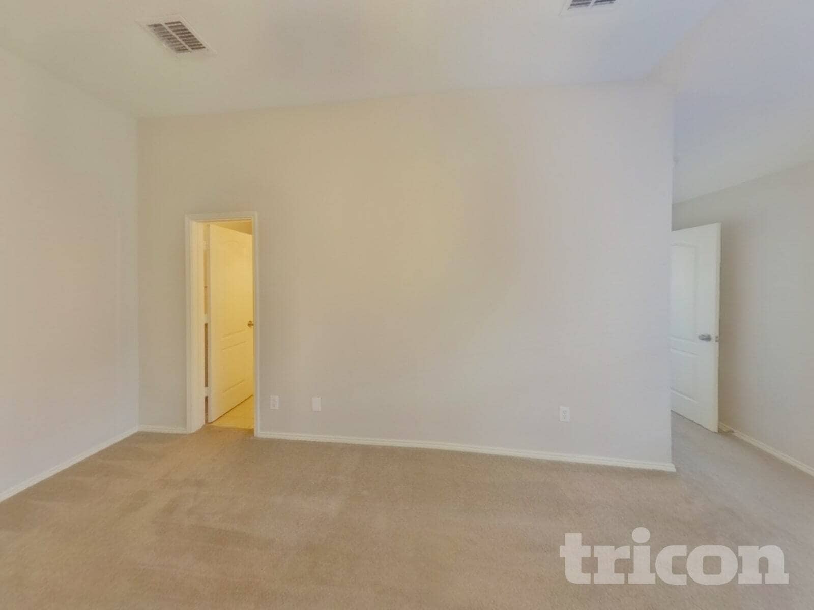 Building Photo - 5417 Elk Ridge Dr