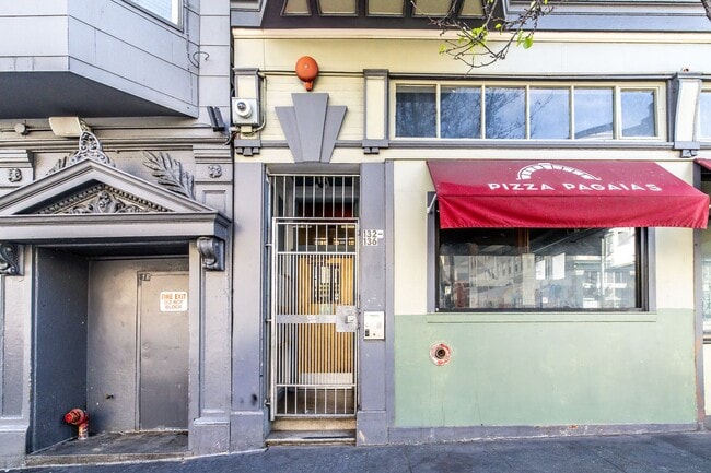 Building Photo - 132 6th Street