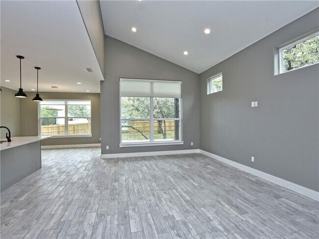 Building Photo - 16310 Forest Way