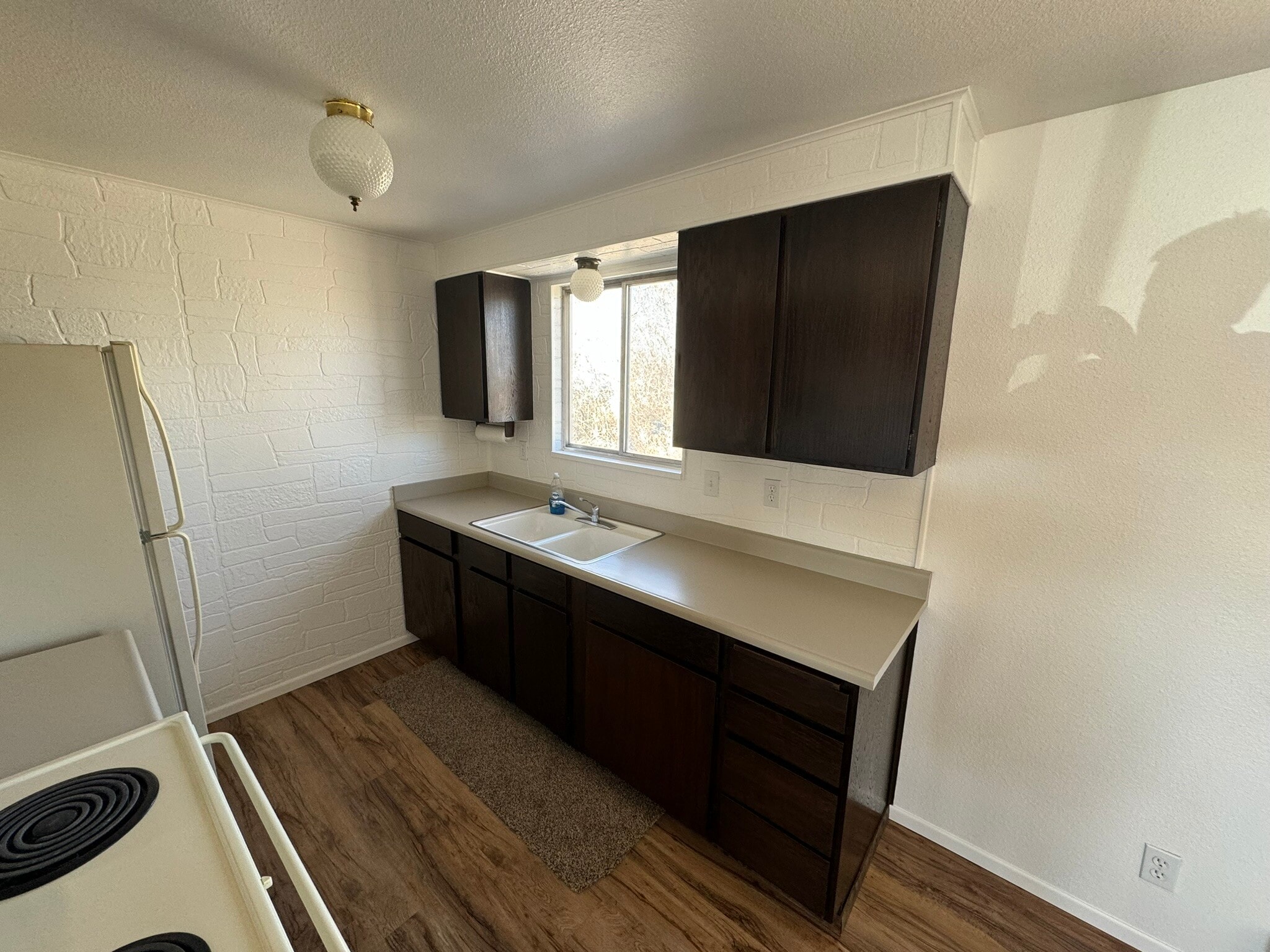 Kitchen - 355 E 400 S
