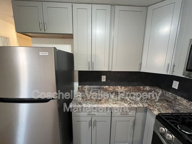 Building Photo - 32300 Monte Vista Rd