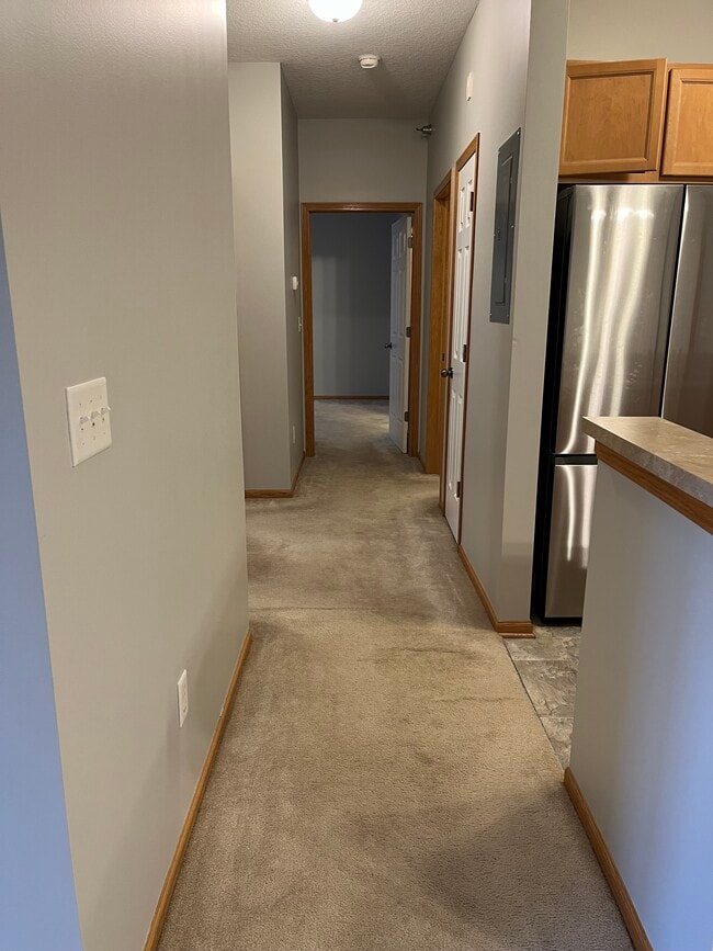 Building Photo - 1835 SW White Birch Cir