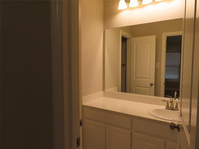 Building Photo - 426 Oleander Dr