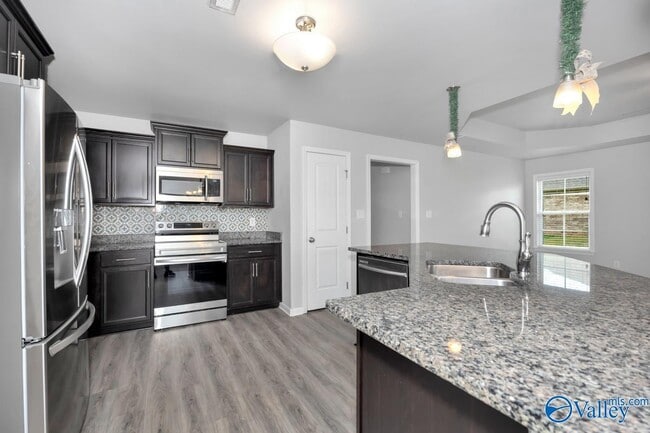 Building Photo - 22637 Quarry Rd