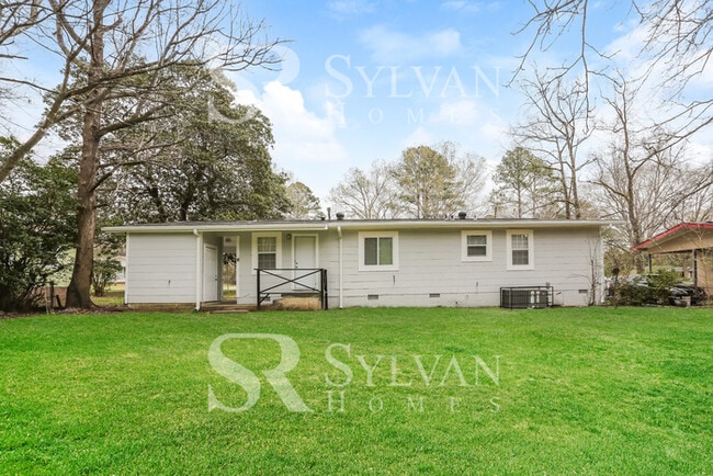 Building Photo - The Lifestyle You Deserve.