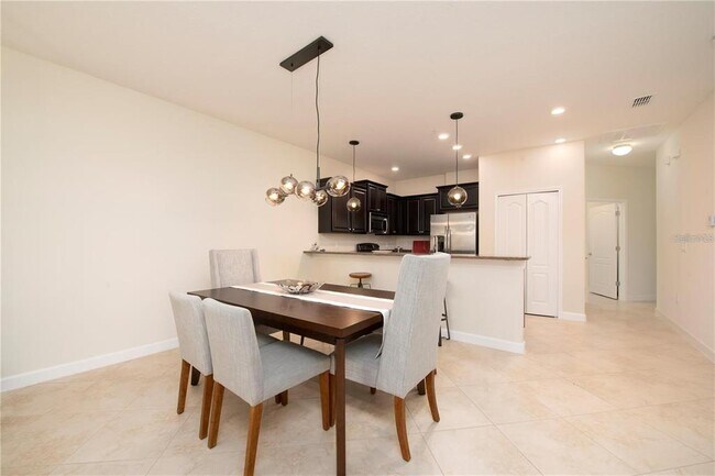 Building Photo - 1225 Long Cove Loop