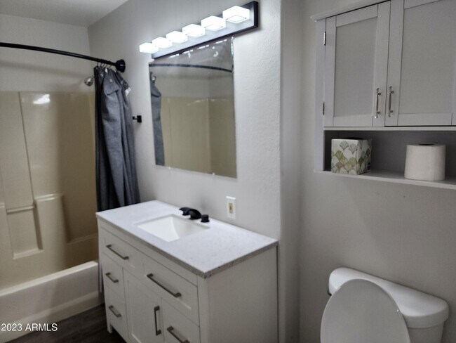 Building Photo - 28624 211th Ave