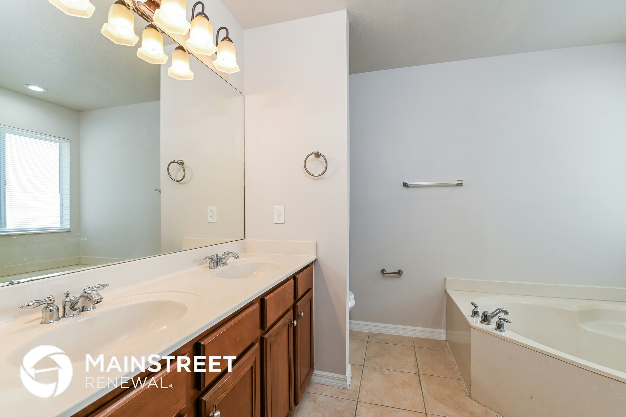 Building Photo - 9793 Roundstone Cir
