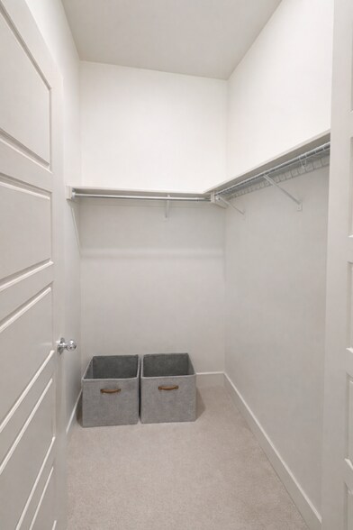 Building Photo - 8192 N 22nd Dr