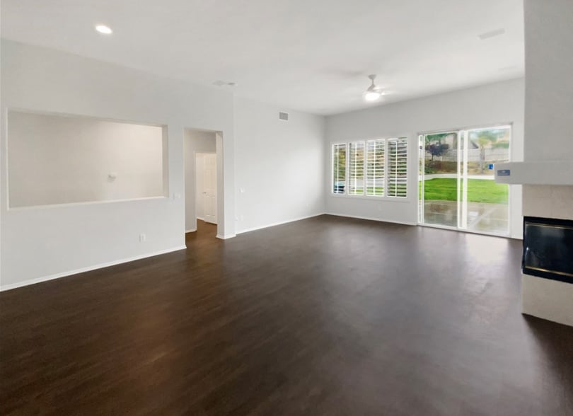 Building Photo - 27247 Coyote Mesa Dr